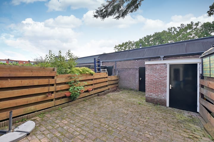 Tussenwoning te koop: Kometenstraat 6, Hilversum
