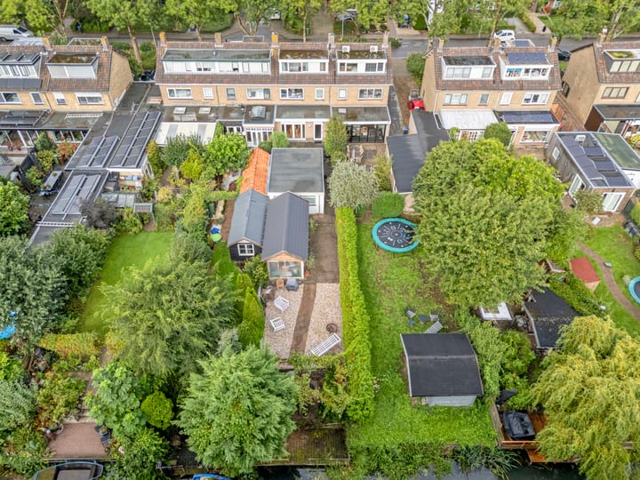 Tussenwoning te koop: Meentweg 20, De Meern