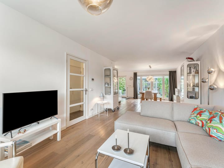 Tussenwoning te koop: Meentweg 20, De Meern