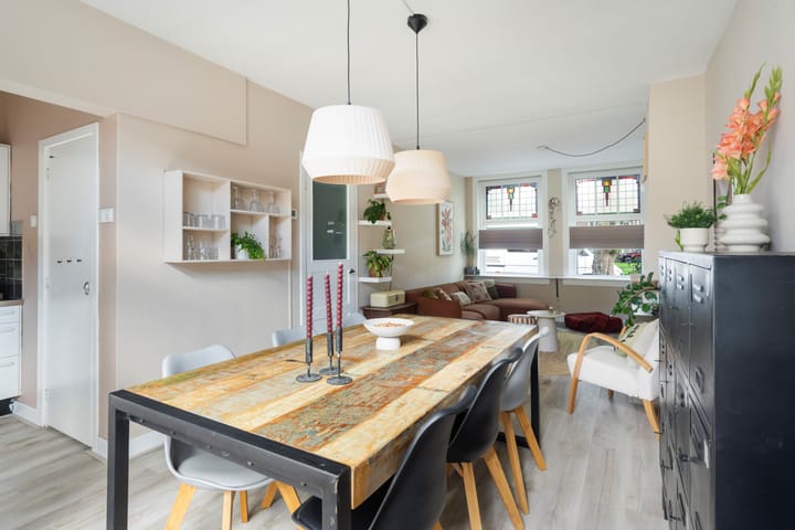Appartement te koop: Burgemeester van Tuyllkade 36, Utrecht
