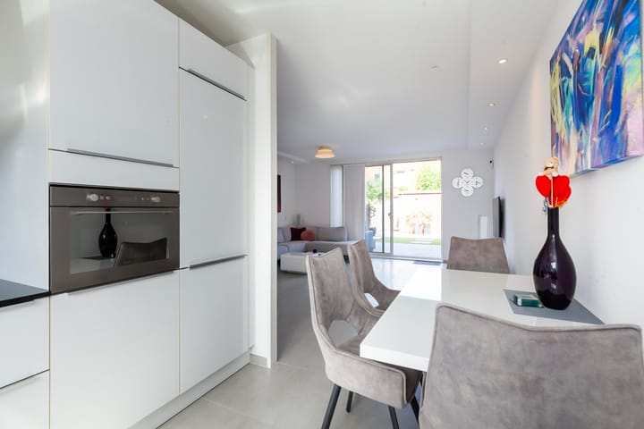 Tussenwoning te huur: Zuidwijkstraat 108, Zoetermeer