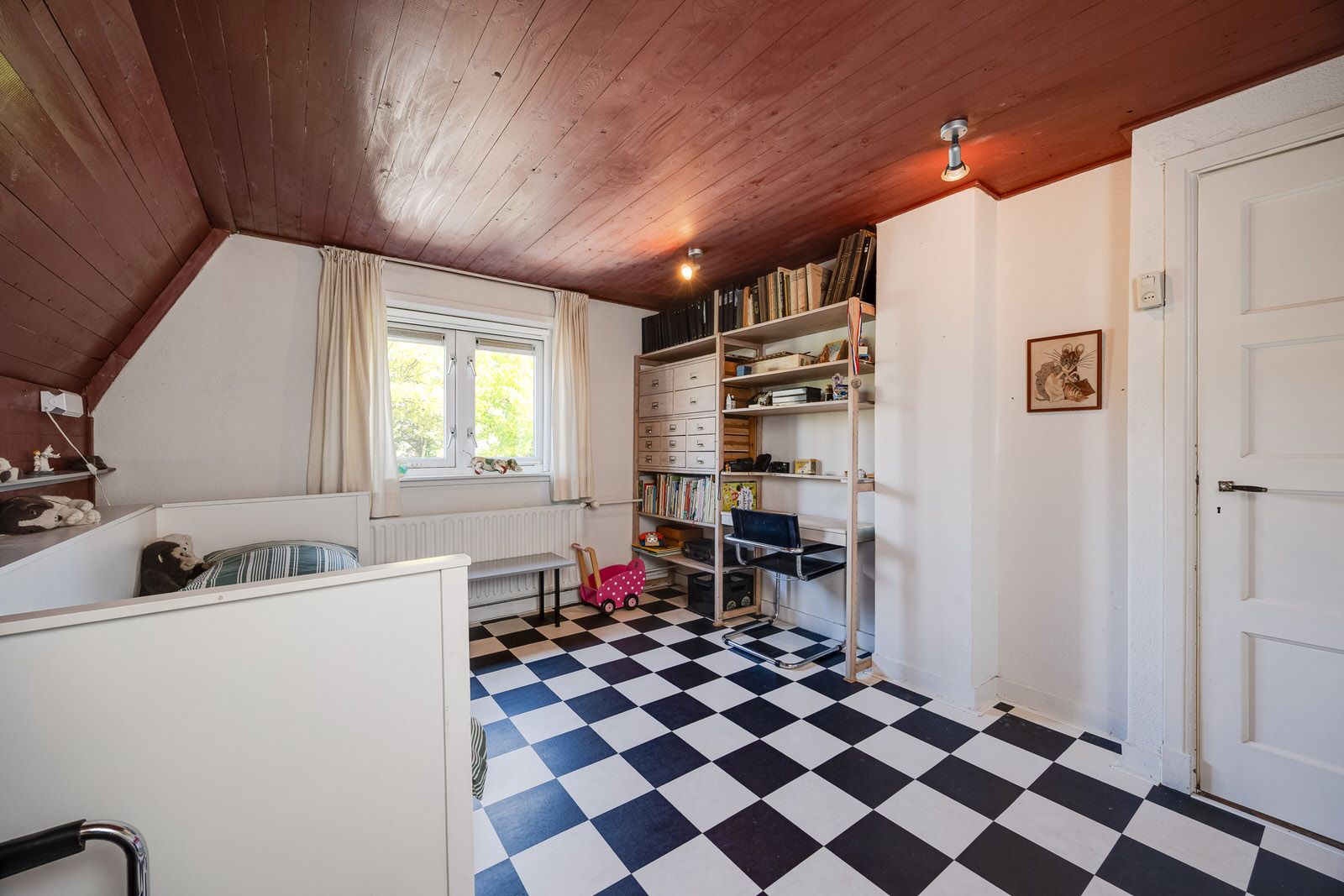 Foto 42 van Koestraat 4