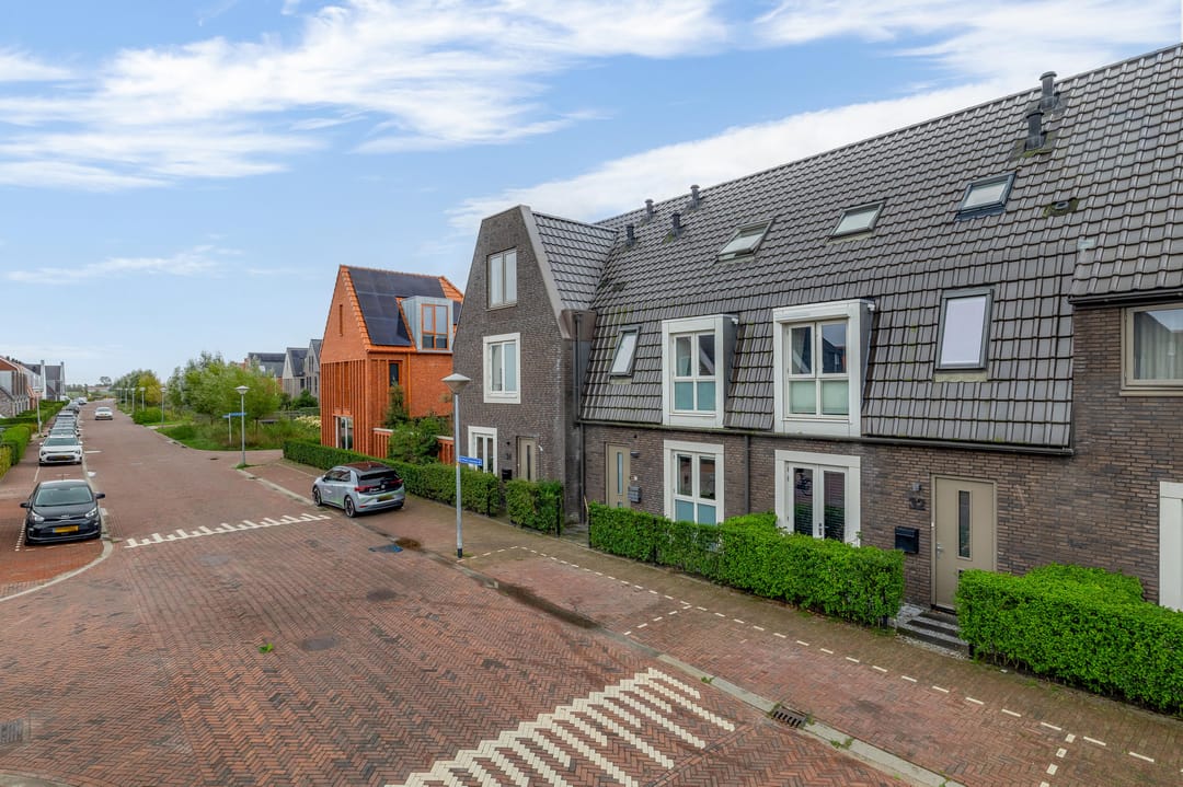 Photo 2 of Prins Clauslaan 33