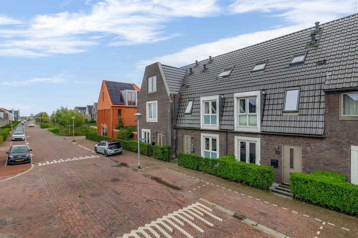 Photo 2 of Prins Clauslaan 33