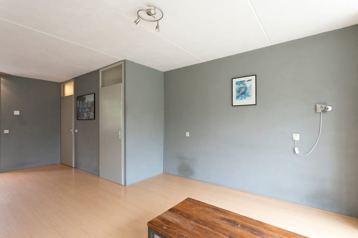 Tussenwoning te koop: Brandemaat 103, Meppel