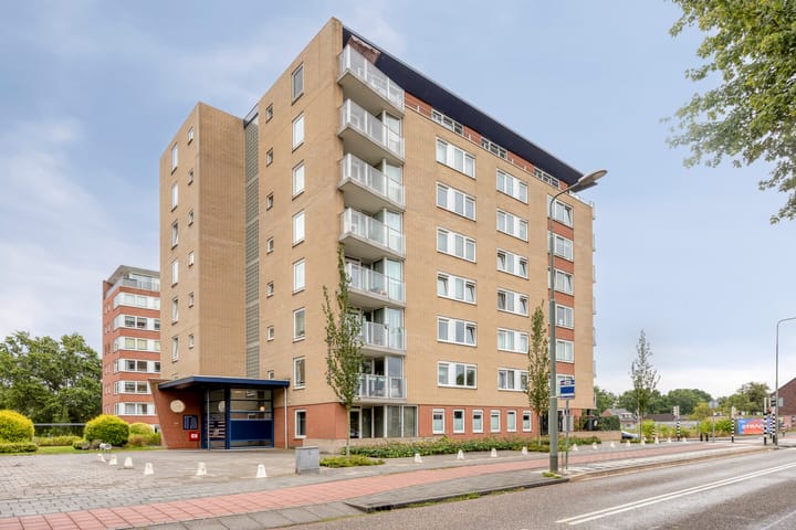 Appartement te koop: Nassaustate 7, Roermond