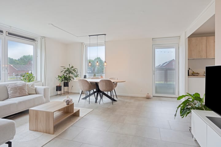 Appartement te koop: Nassaustate 7, Roermond