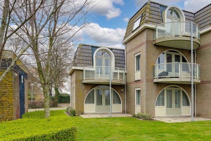 Photo 2 of Burgerweg 9-AP7