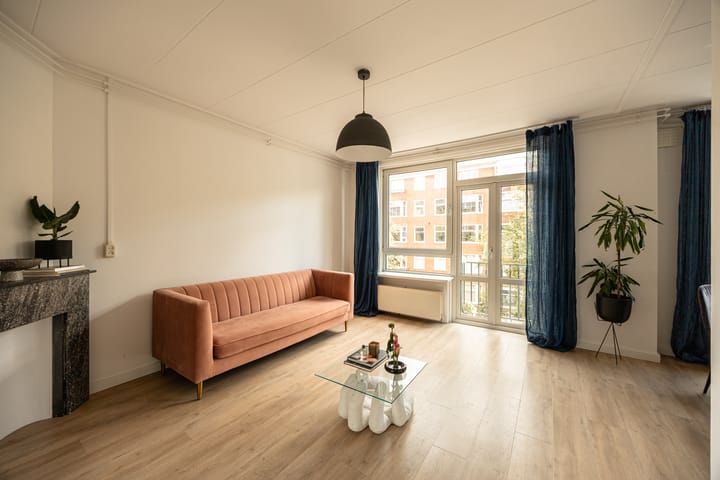Studio te koop: Waalstraat 156-2, Amsterdam