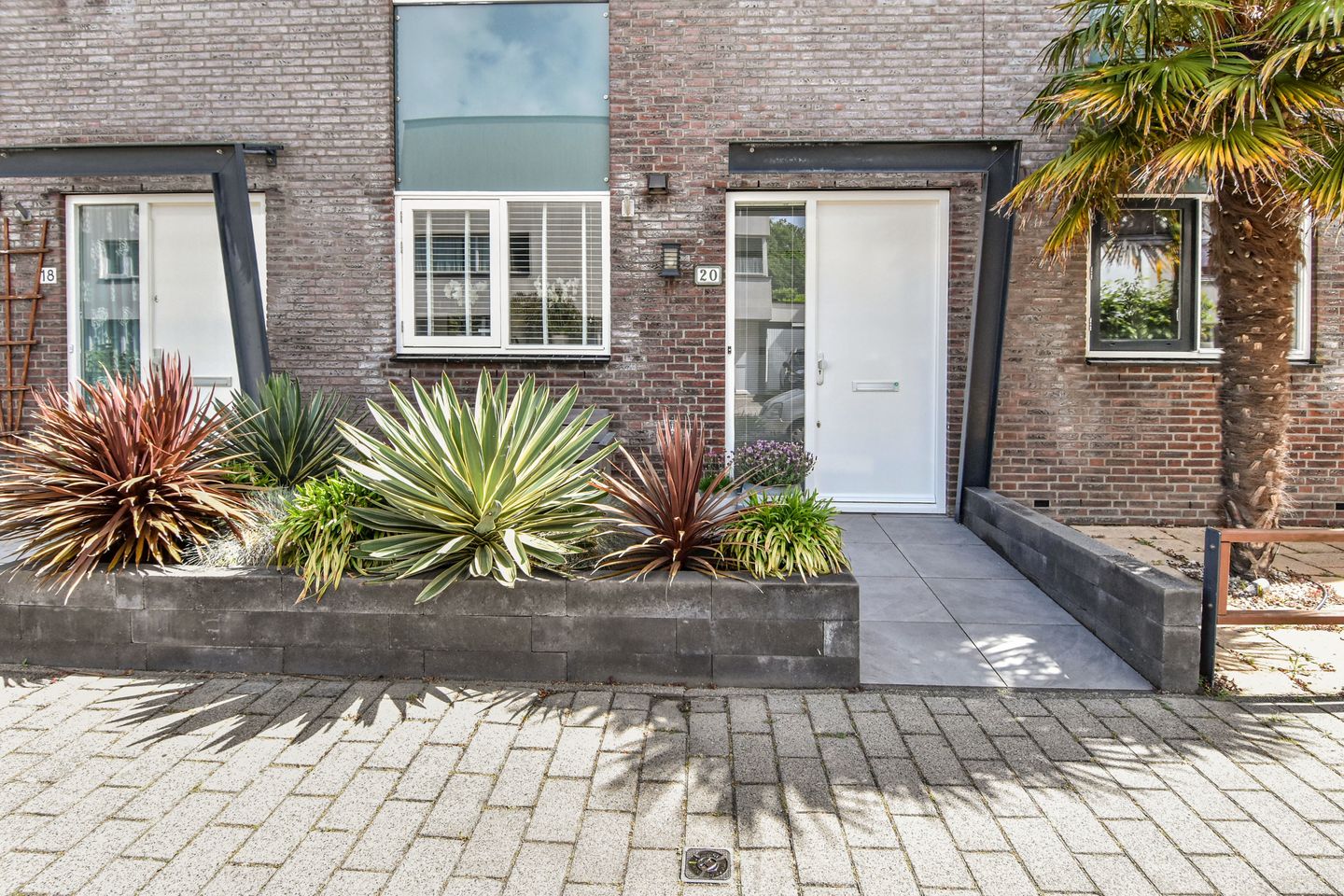 Photo 5 of Grolloostraat 20