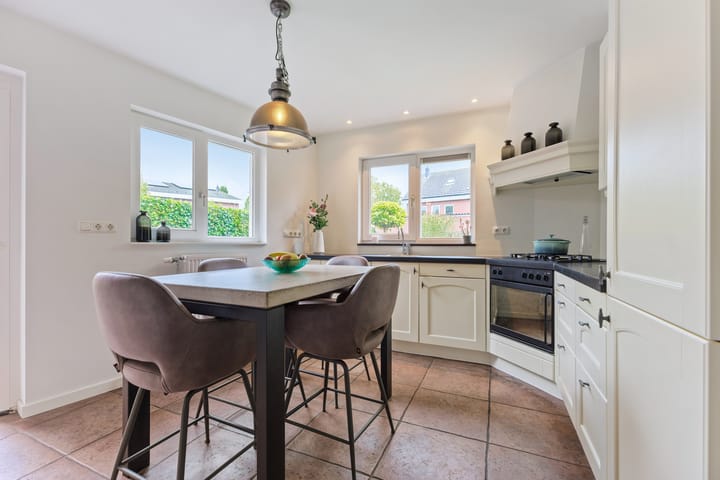 Tussenwoning te koop: Fluitenkruid 29, 'S-Hertogenbosch