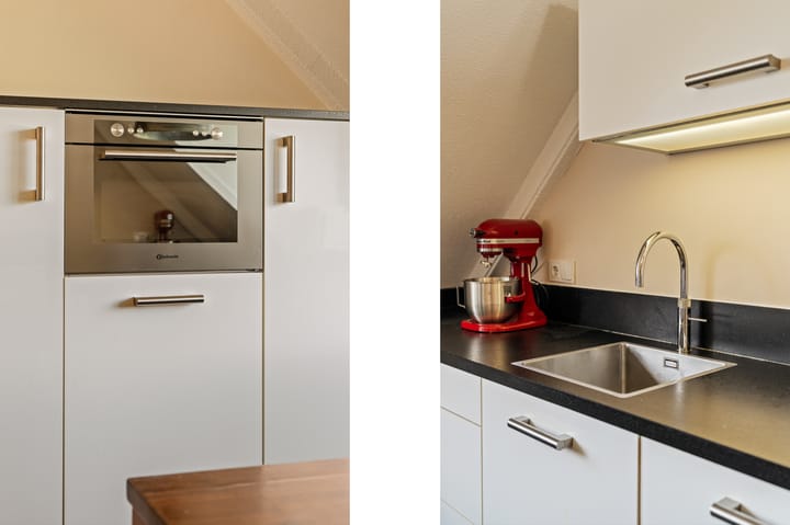 Tussenwoning te koop: Dorpsstraat 131, Capelle Aan Den Ijssel