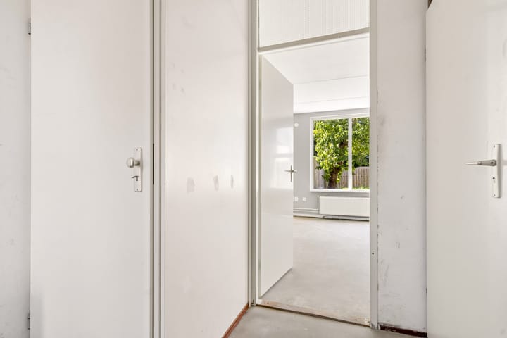 Hoekwoning te koop: Leemwierde 192, Almere