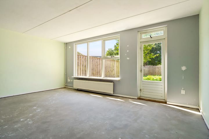 Hoekwoning te koop: Leemwierde 192, Almere