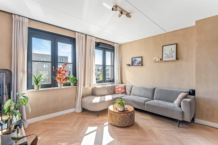 Appartement te koop: Laan van Bovenduist 43, Amersfoort