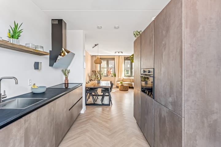 Appartement te koop: Laan van Bovenduist 43, Amersfoort