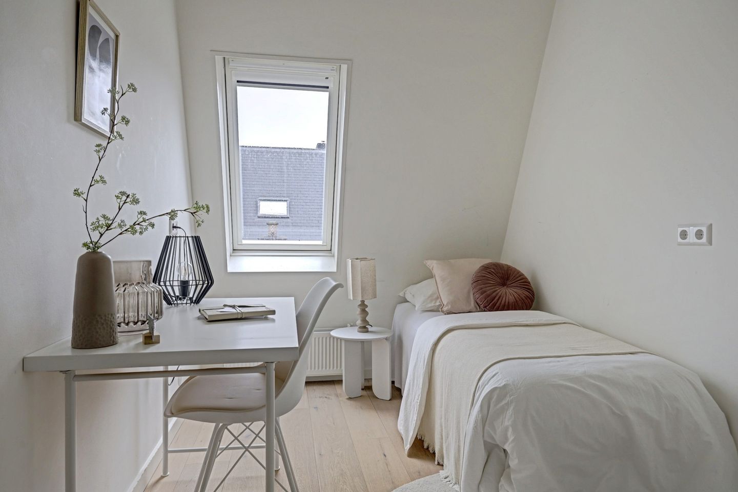 Photo 5 of Camperstraat 22-M