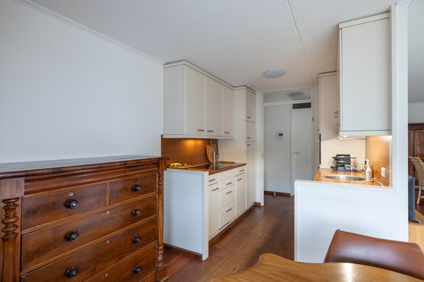 Photo 10 of RWH Hofstede Crullstraat 43