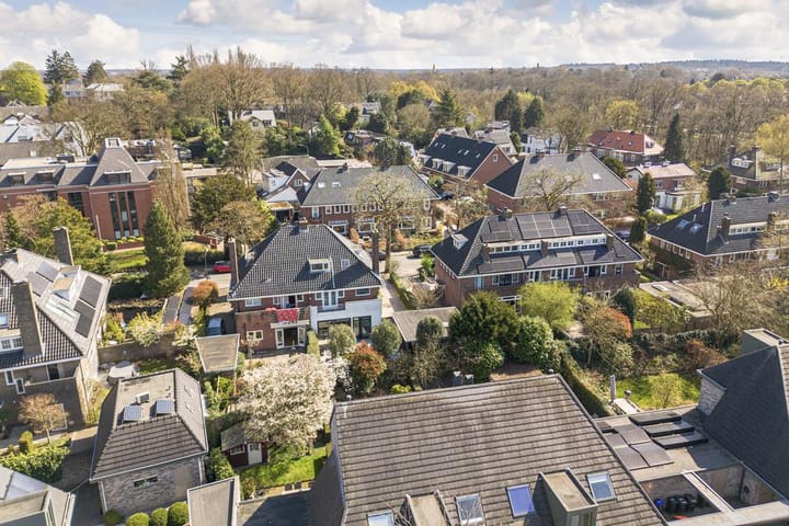 Appartement te koop: Vaartweg 131, Hilversum