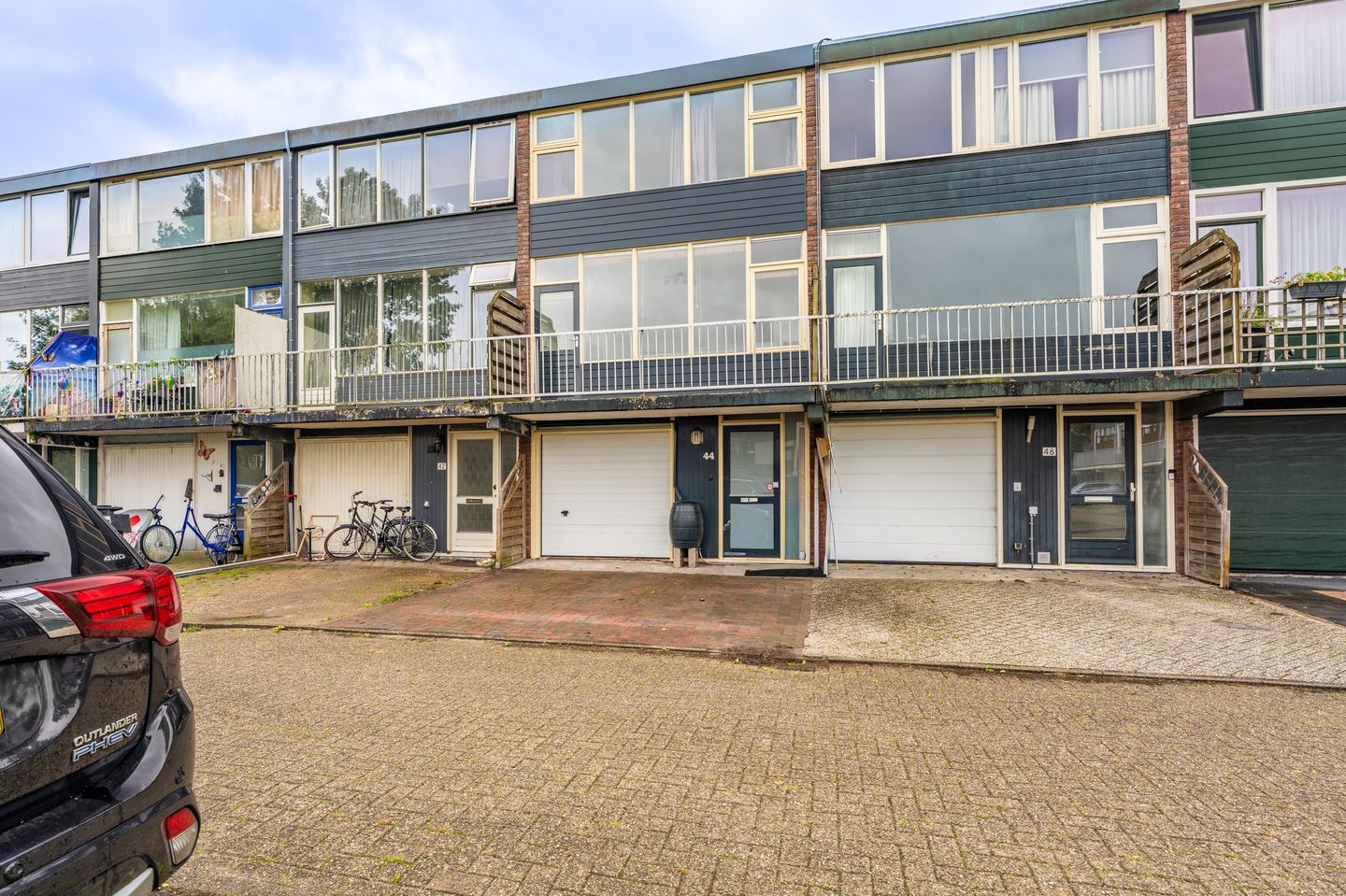 Foto 1 van Delf 44
