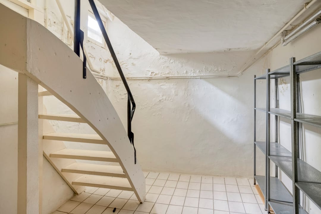 Photo 16 of Emmastraat 21