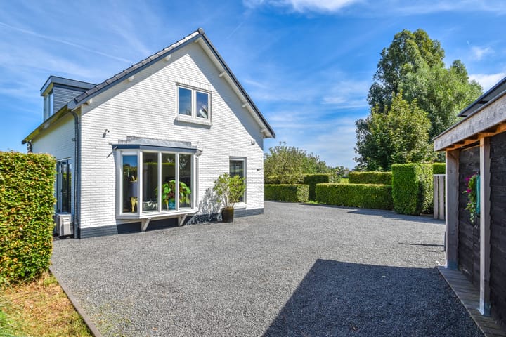 Vrijstaande woning te koop: Oud-Loosdrechtsedijk 96B, Loosdrecht
