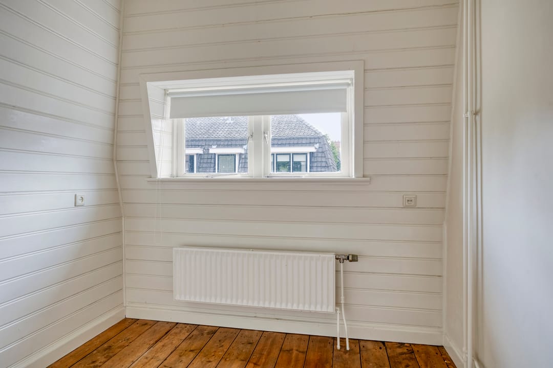 Photo 26 of Emmastraat 21