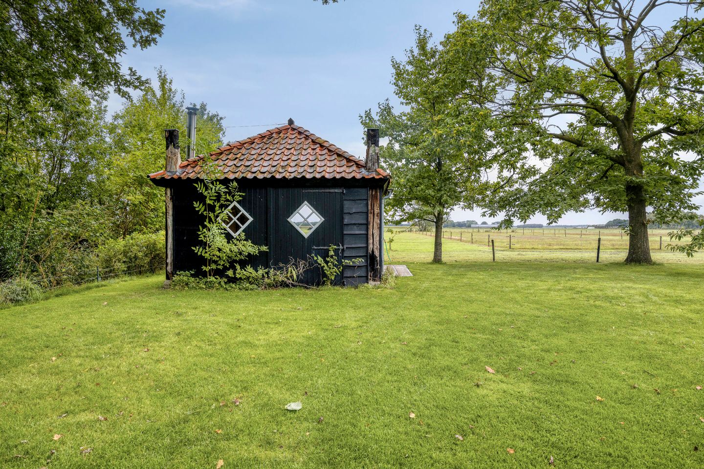 Photo 79 of Voorlanden 10