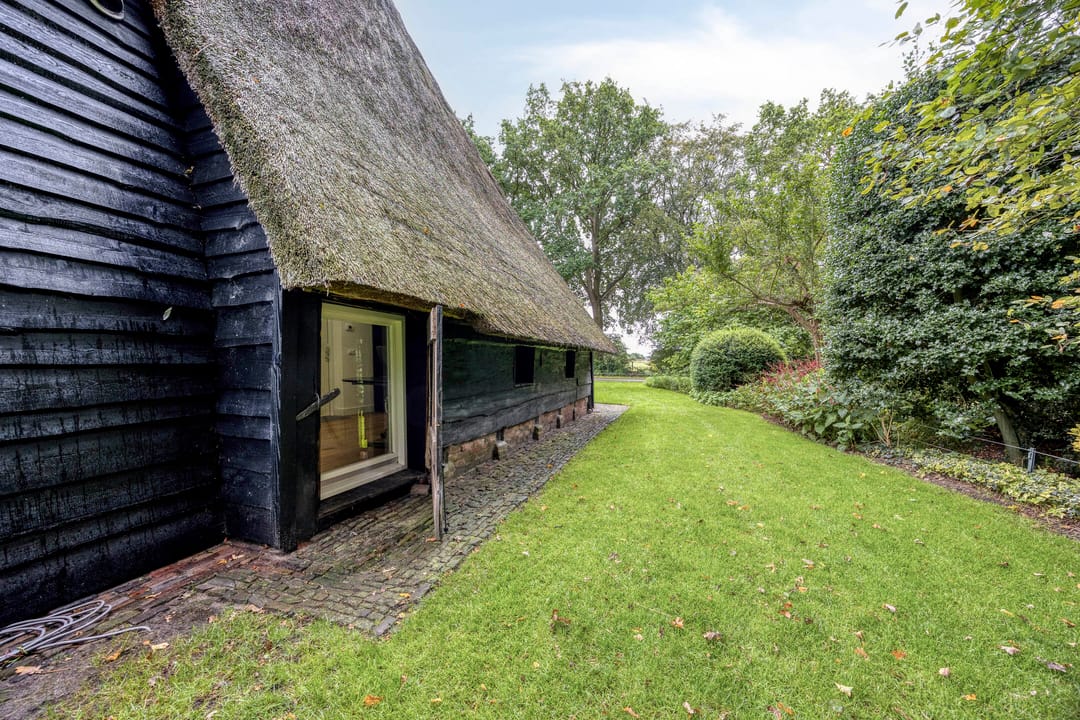 Photo 76 of Voorlanden 10