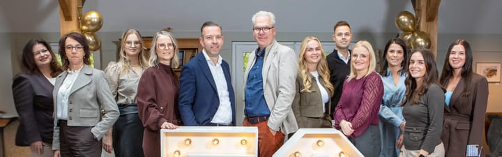 office-banner