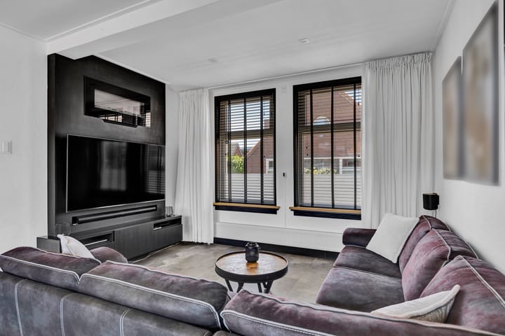 Twee-onder-één-kap te koop: Leerlooiersstraat 16, Makkum