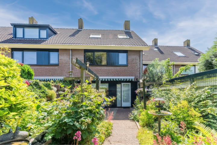 Tussenwoning te koop: Appelgaard 63, Wijk Bij Duurstede