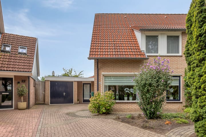 Twee-onder-één-kap te koop: Boekweit 20, Borne