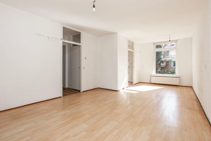 Photo 2 of Kastanjestraat 31