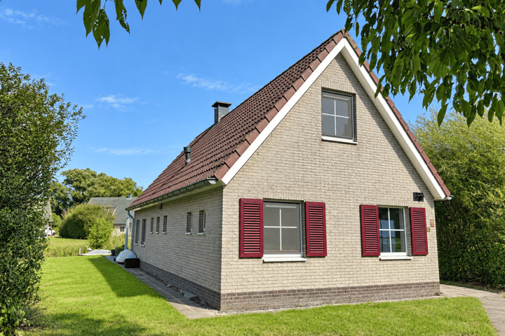 Vrijstaande woning te koop: Sandurdreef 5-141, Emmen