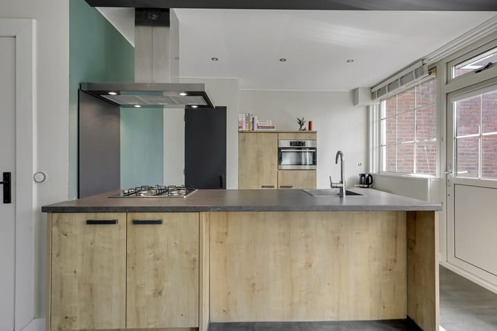 Twee-onder-één-kap te koop: Benedendorpsstraat 28A, Zeddam