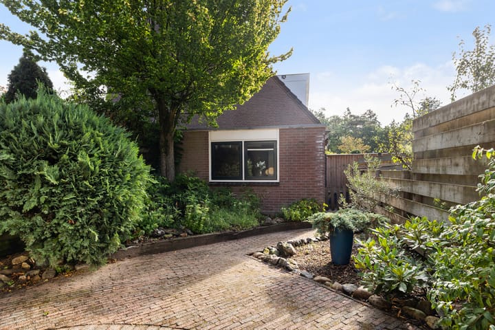 Tussenwoning te koop: Chopinlaan 14, Zeist