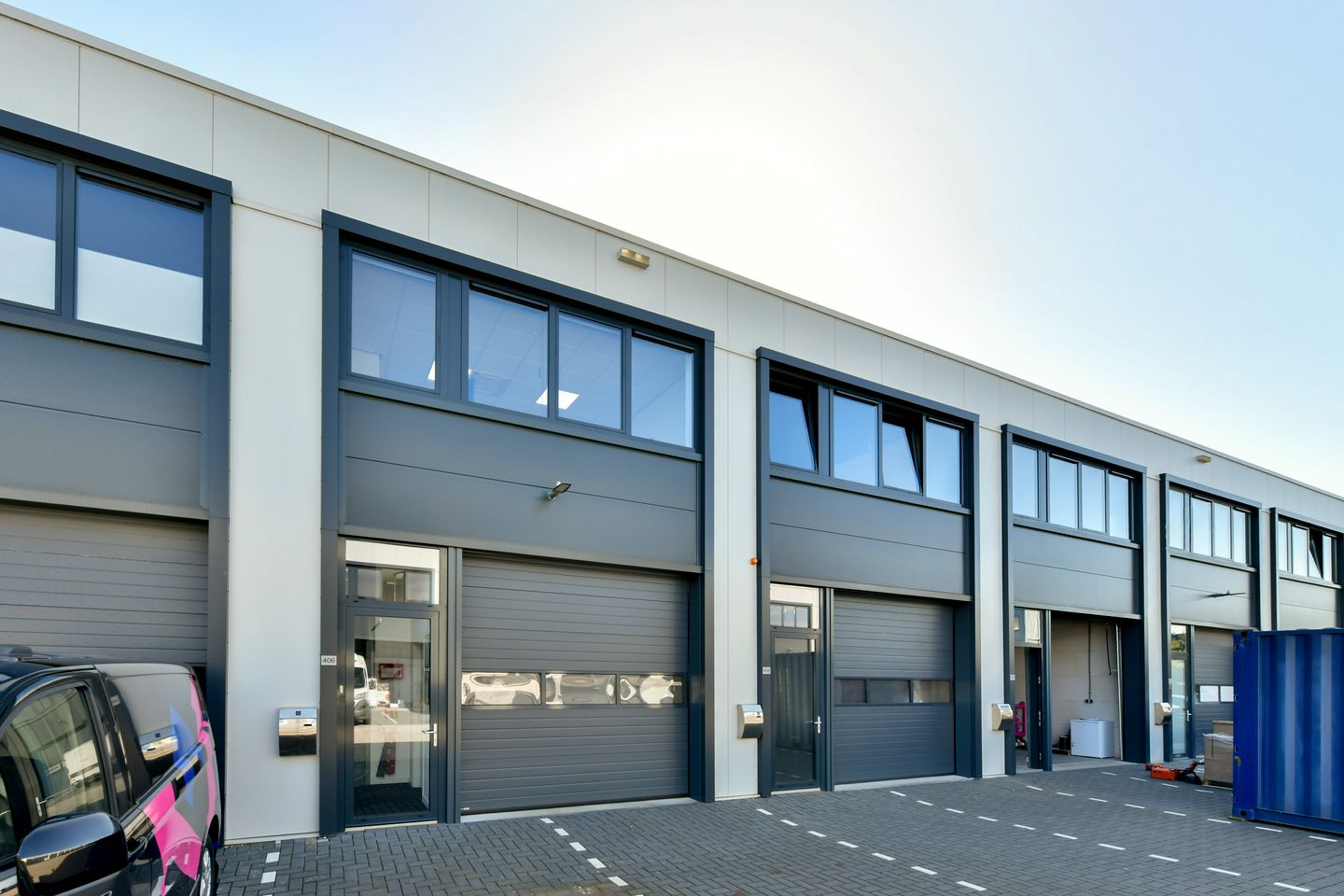 View photo 1 of Titaniumweg 406