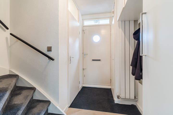 Hoekwoning te koop: Clemens van den Bergstraat 16, Heeswijk-Dinther