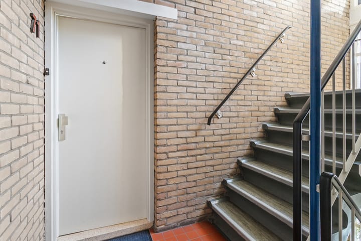 Appartement te koop: Koningin Wilhelminalaan 71, Utrecht