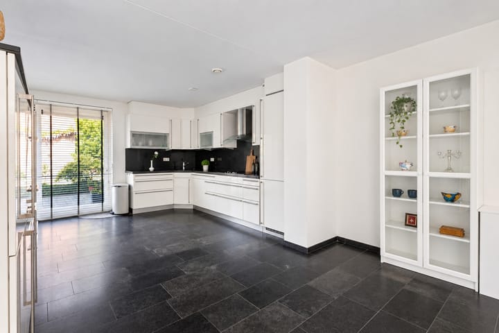 Tussenwoning te koop: Kwaakhaven 11, Oegstgeest