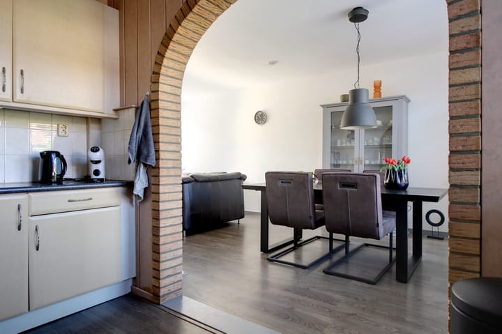 Hoekwoning te koop: Ernst Casimirstraat 18, Bad Nieuweschans