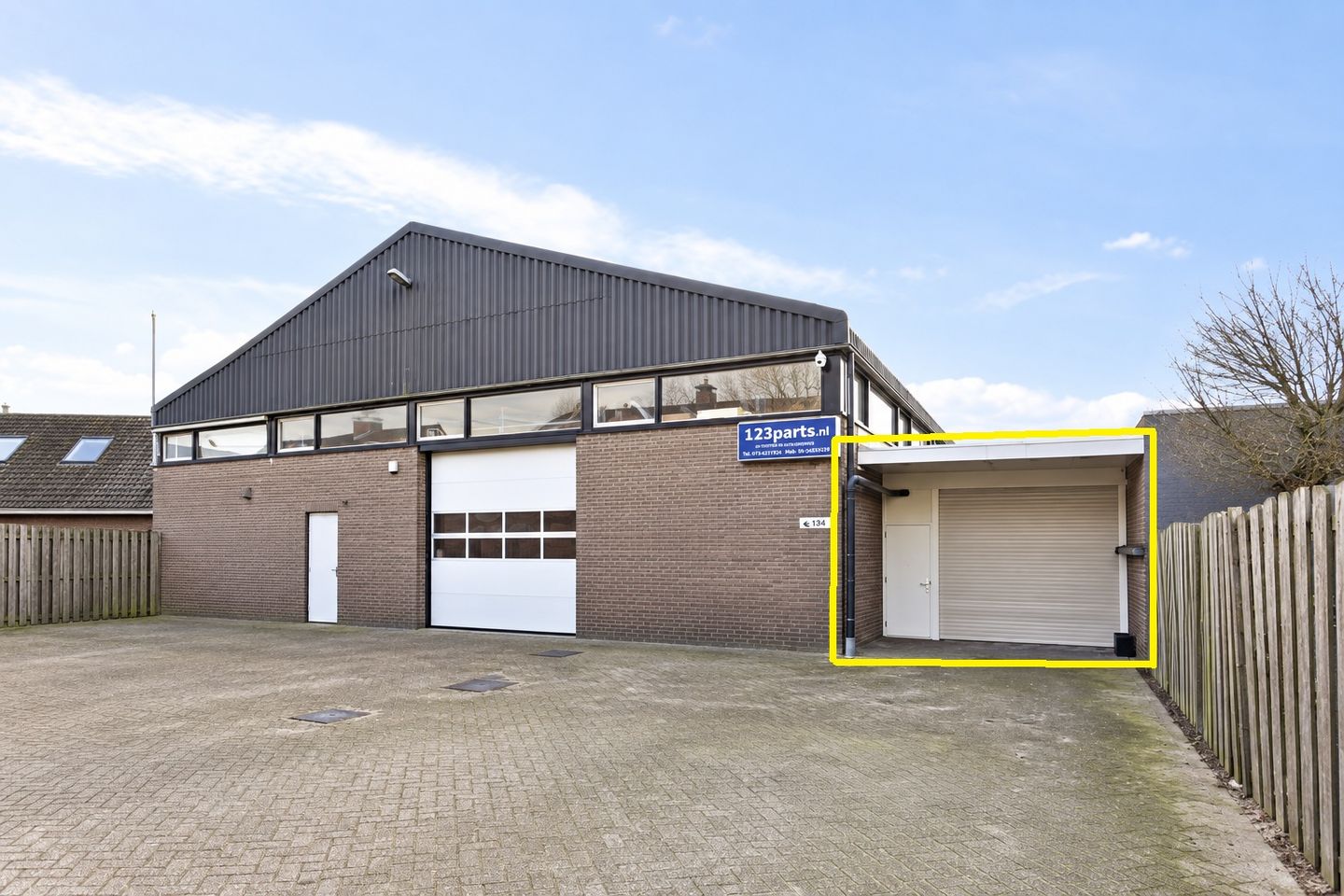 Bekijk foto 1 van De Bloemendaal 19-D