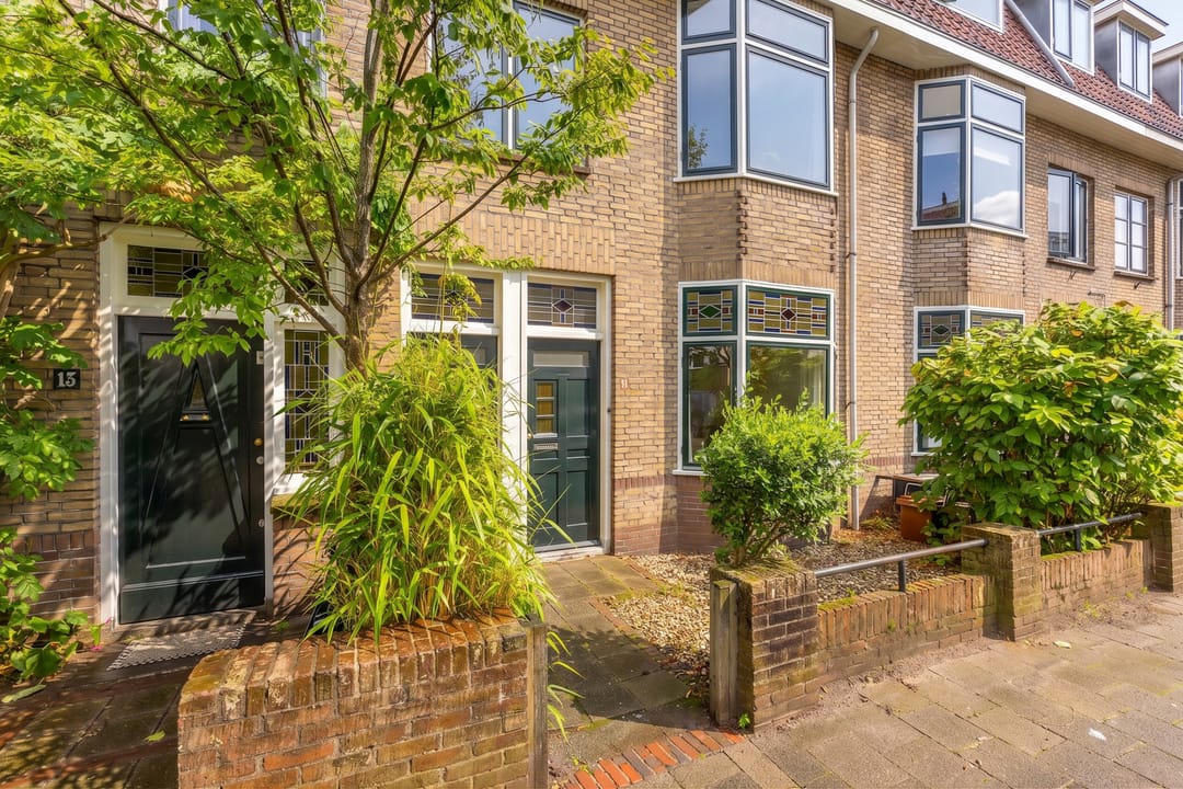 Photo 26 of Pieter Saenredamstraat 11