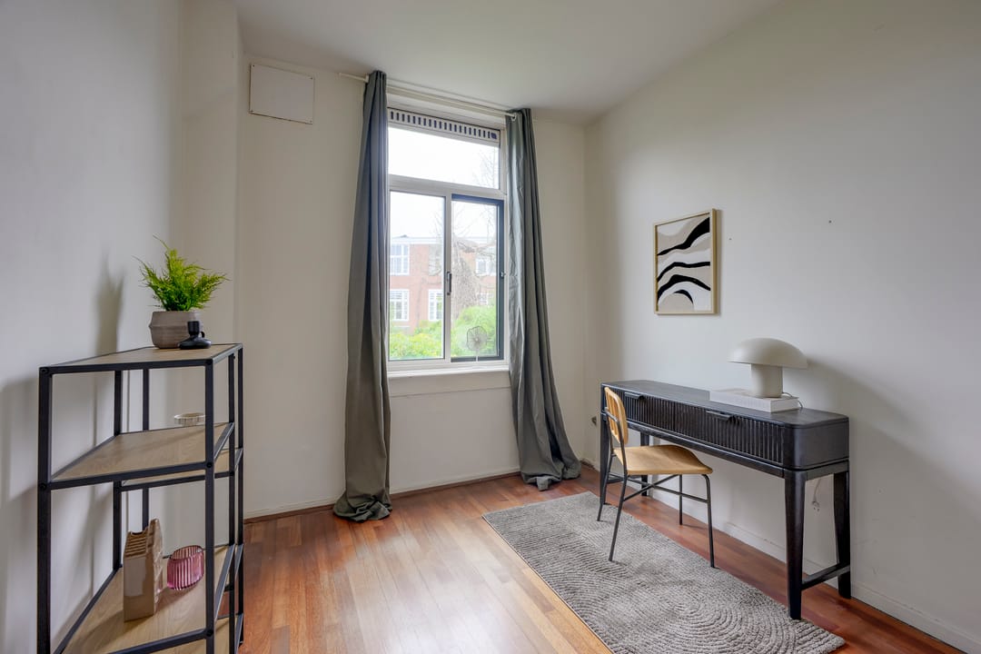 Photo 22 of Pieter Saenredamstraat 11