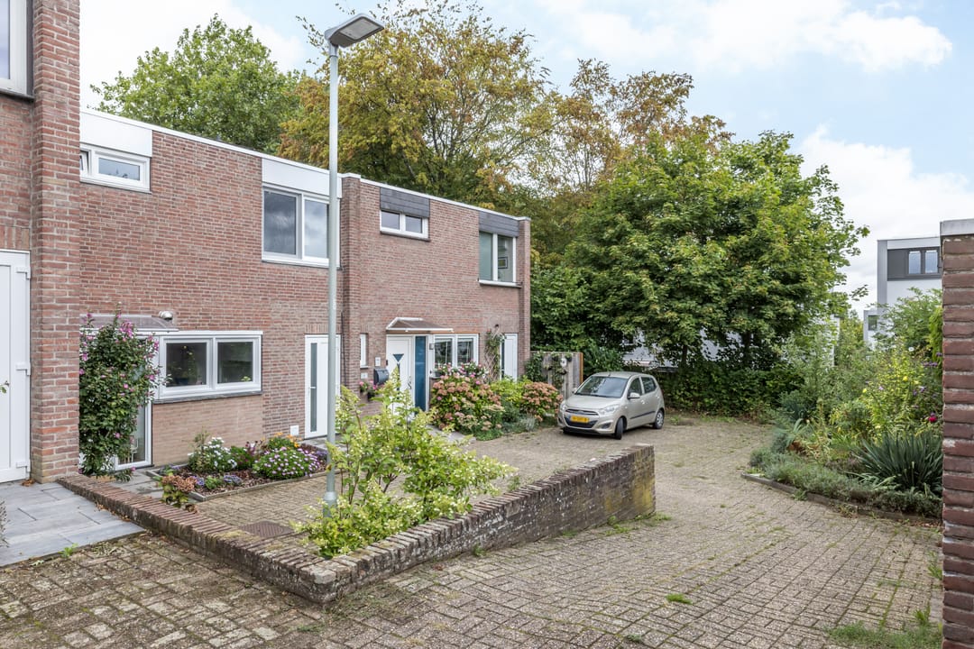 Photo 32 of Morettistraat 58