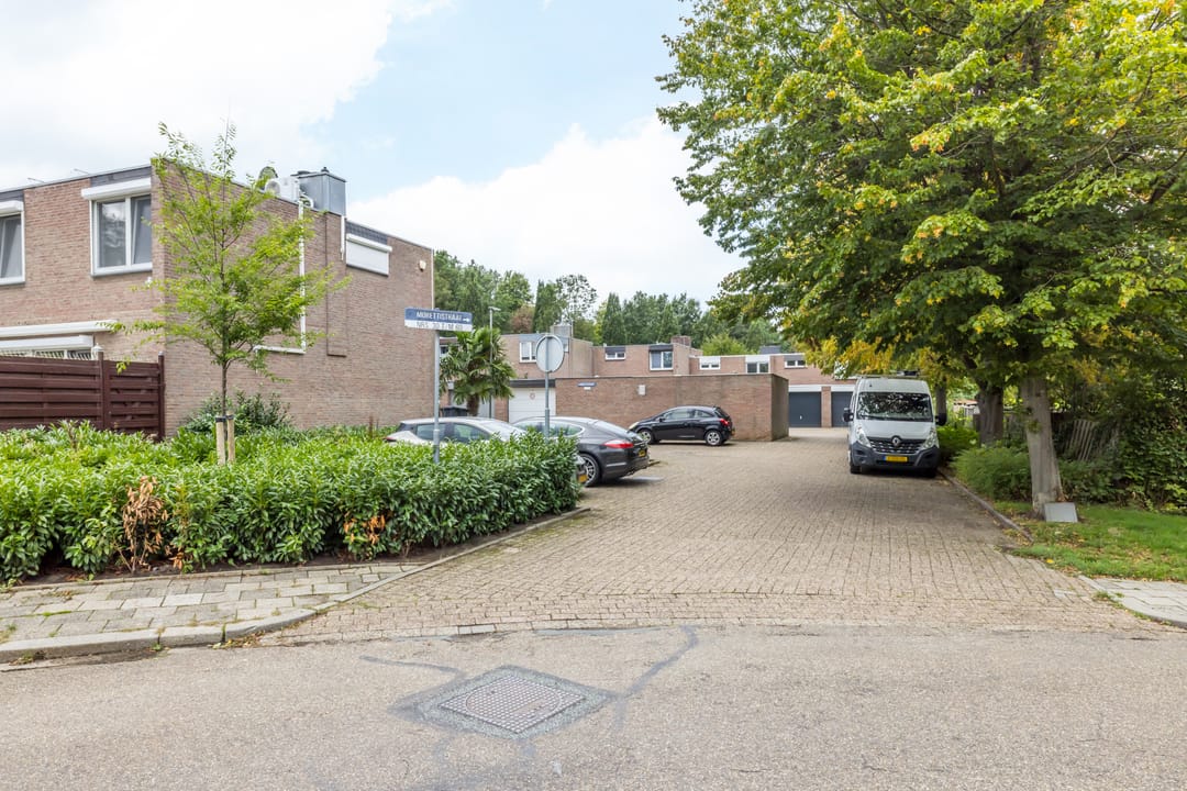 Photo 37 of Morettistraat 58