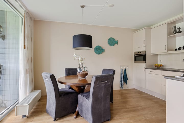 Appartement te koop: De Skeauwen 1B, Ureterp