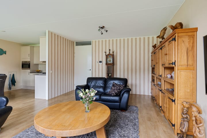 Appartement te koop: De Skeauwen 1B, Ureterp