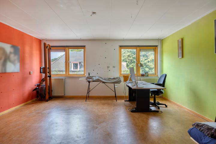 Vrijstaande woning te koop: Hoofdstraat 94, De Steeg